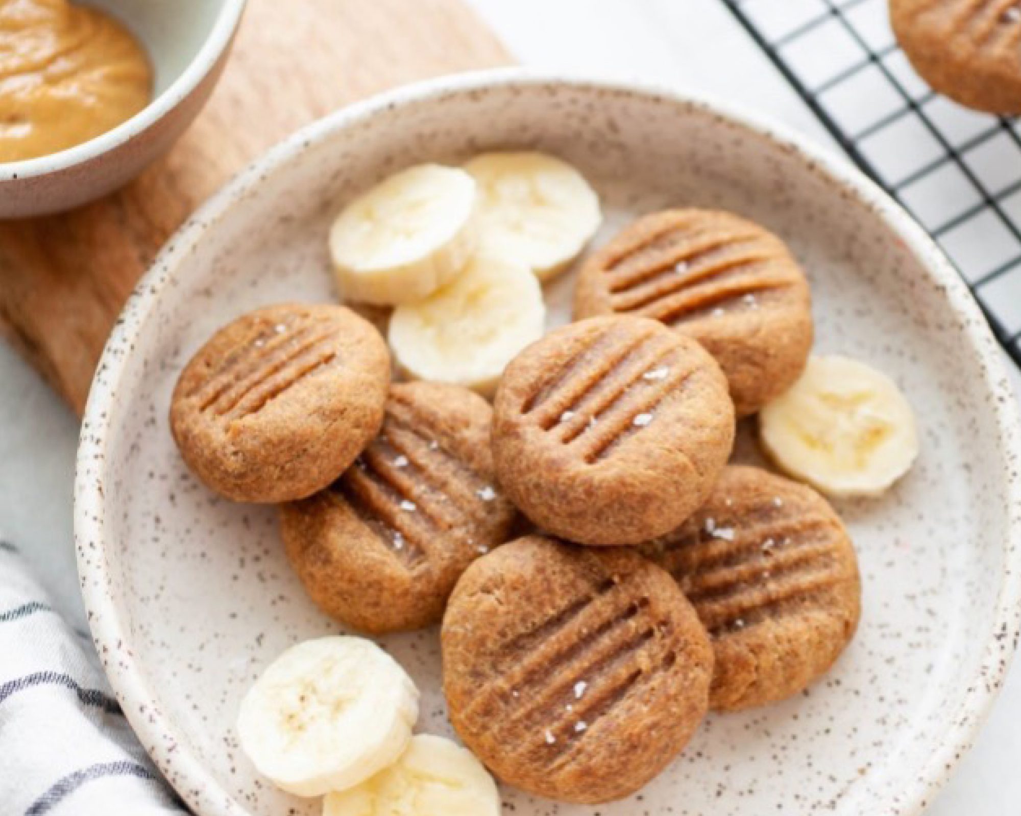 Dog Treats Cookies Web